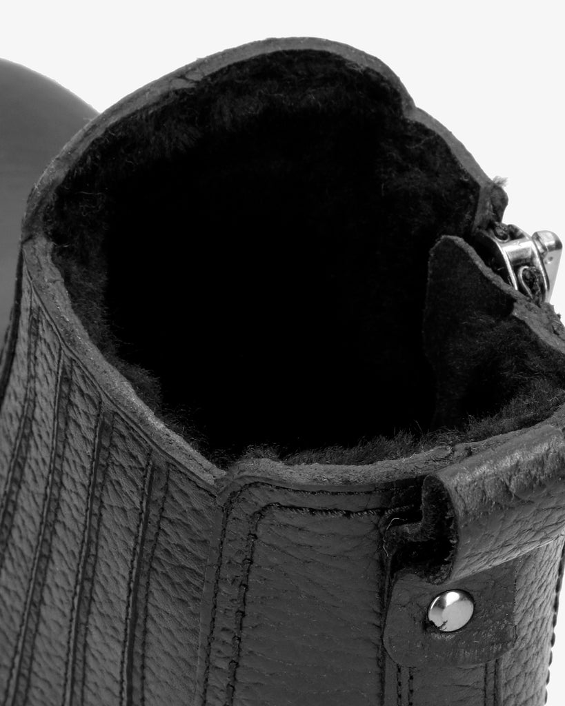 Bill Igloo botines de piel con forro interior de pelo natural. negro