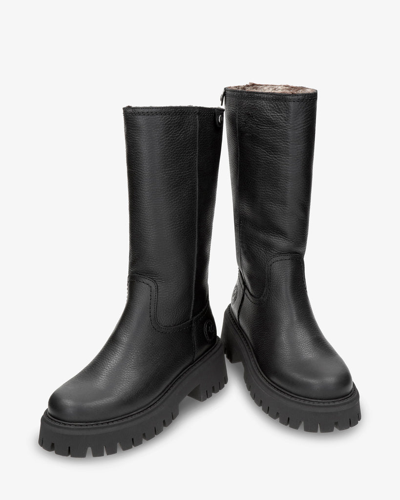 Charlotte botas de piel con forro interior de pelo. negro