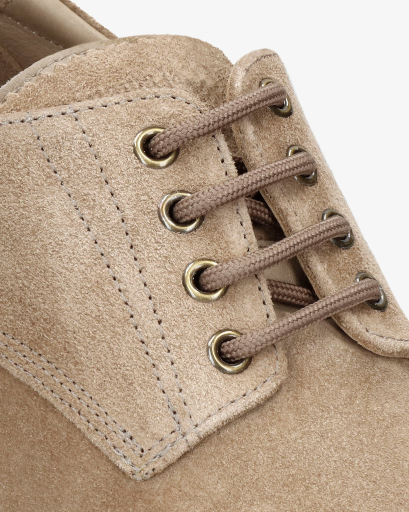 Gante zapatos de piel con forro interior de piel. taupe