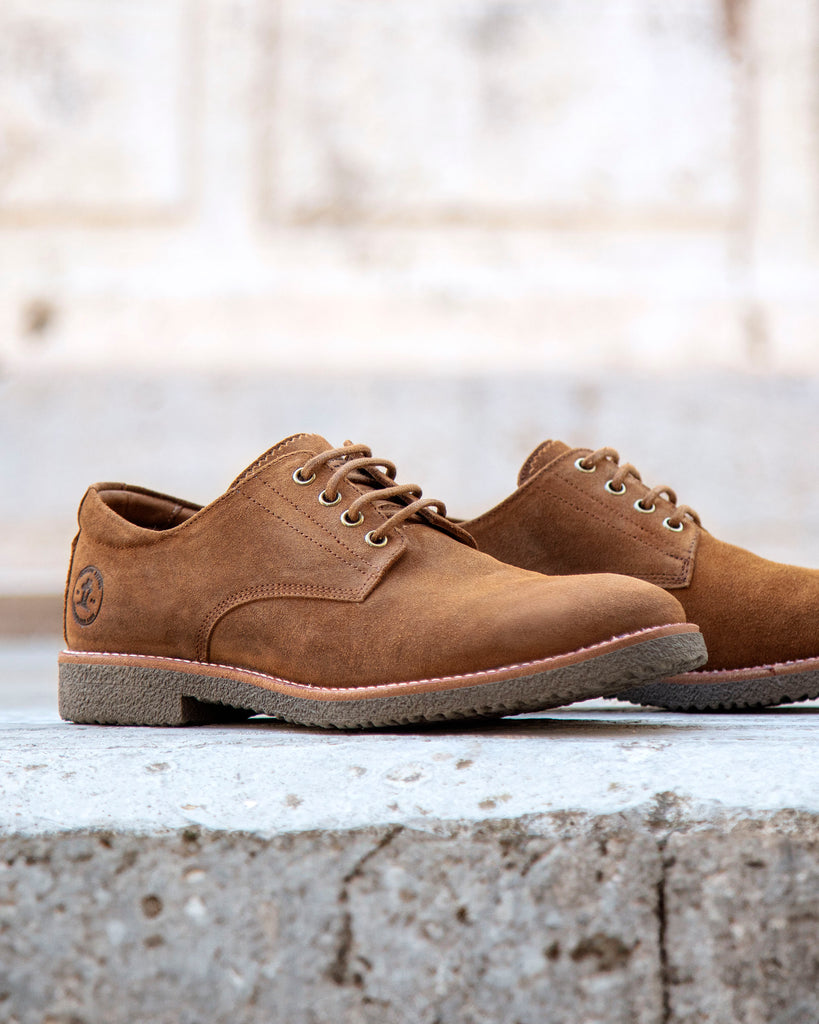 Gante zapatos de piel con forro interior de piel. cuero