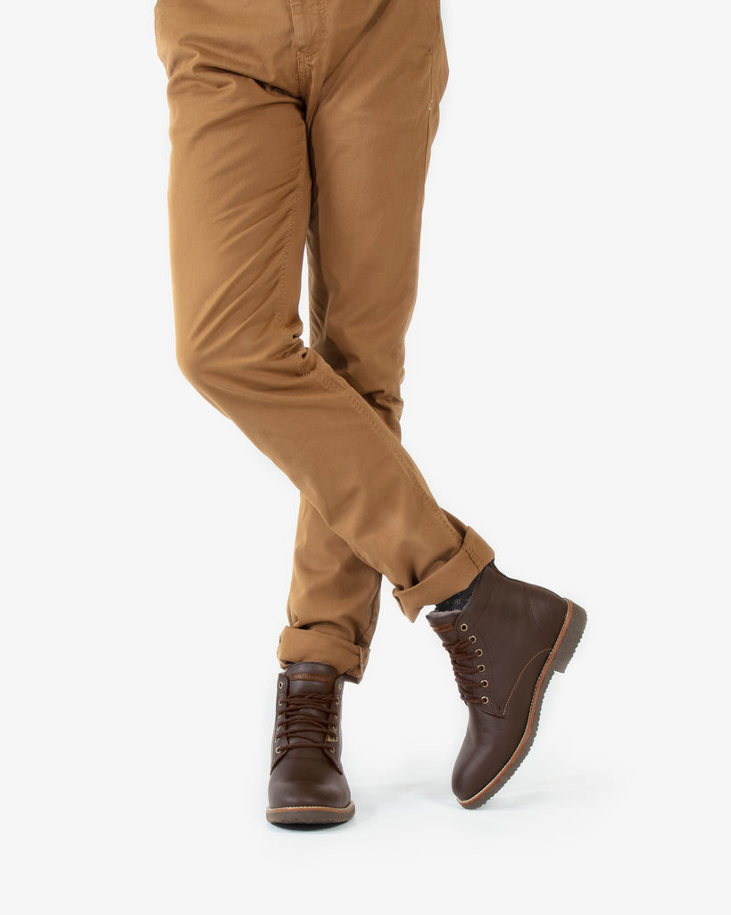 Glasgow Igloo botines de piel con forro interior de pelo natural. marron