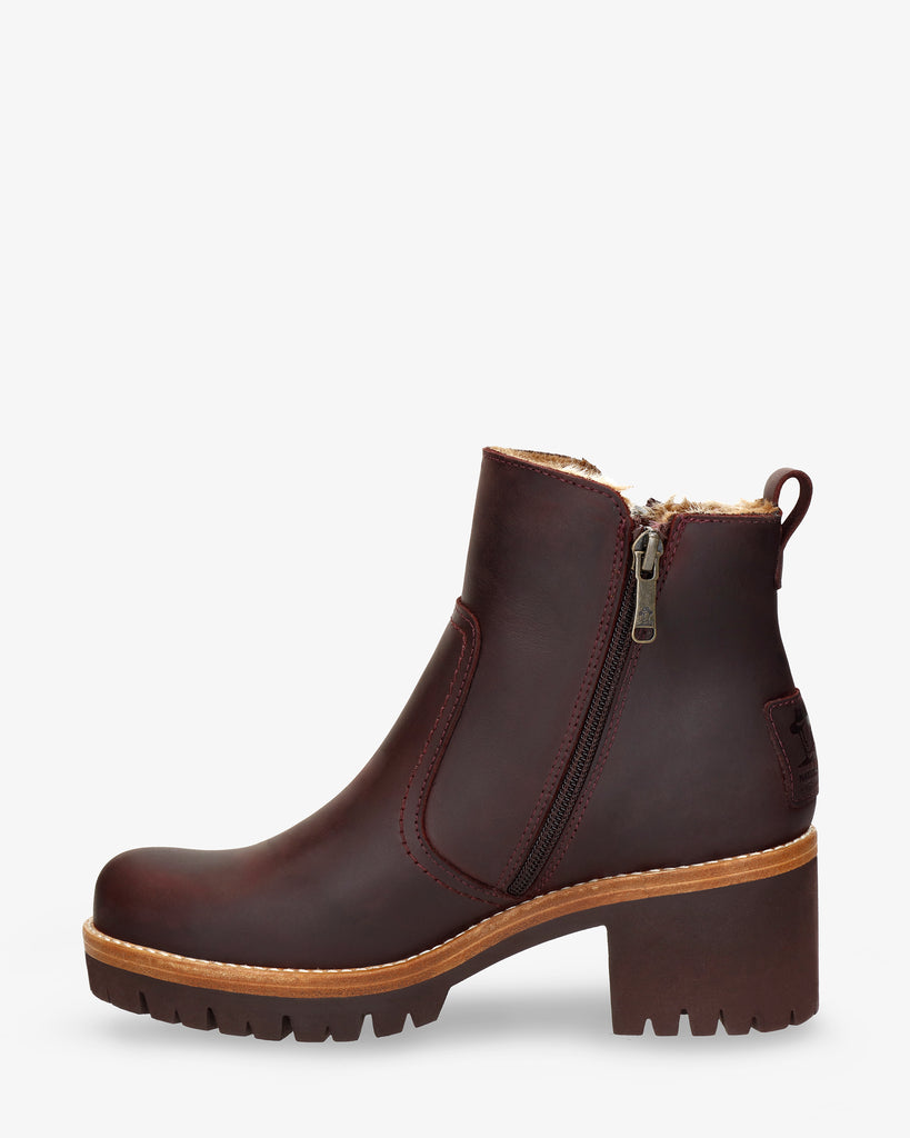 Pauline botín de piel con forro interior de pelo. burdeos