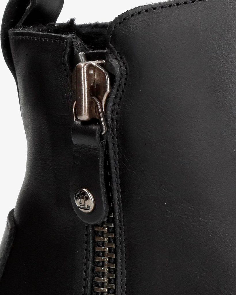 Pauline Igloo Trav botines de piel con forro interior de pelo natural. negro