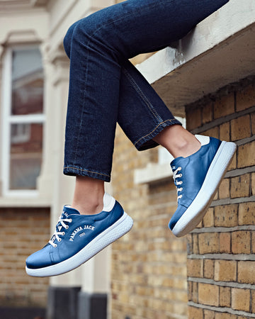 Yarumal sneakers de piel con forro interior de piel. azul